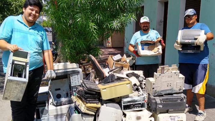 Reciclan residuos informáticos para proteger el medio ambiente Reciclan residuos informáticos para proteger el medio ambiente