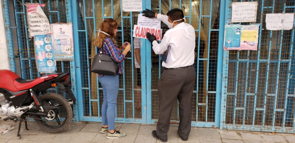 Continúan clausurando supermercados por no respetar los precios máximos
