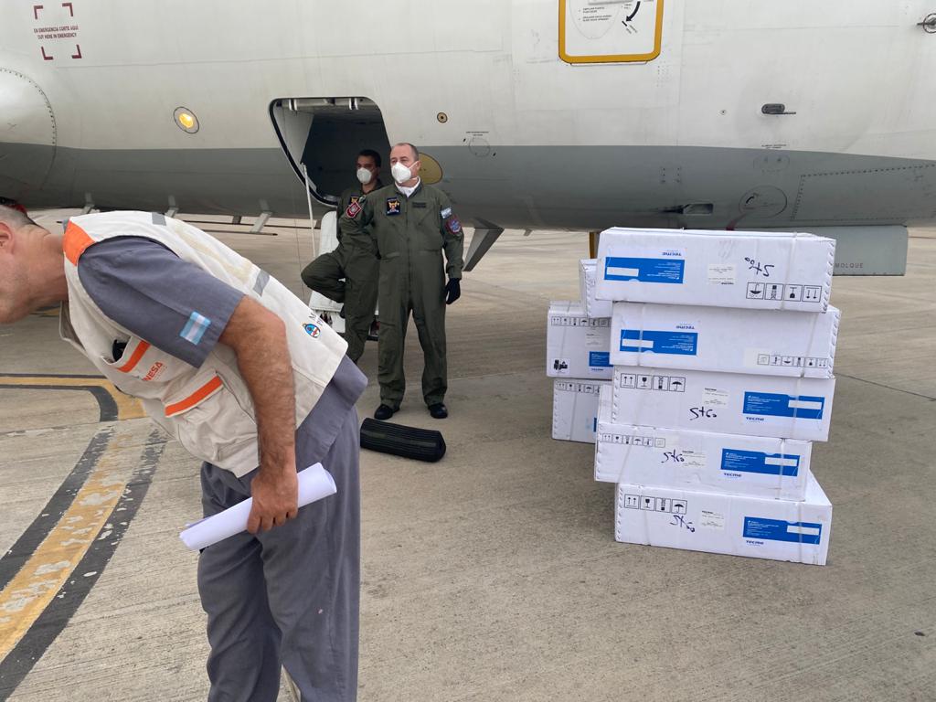 Santiago recibió seis respiradores para hacer frente al coronavirus Santiago recibió seis respiradores para hacer frente al coronavirus