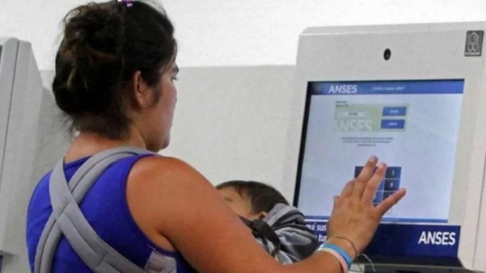 Unos 254.000 santiagueños percibirán el IFE en los próximos días