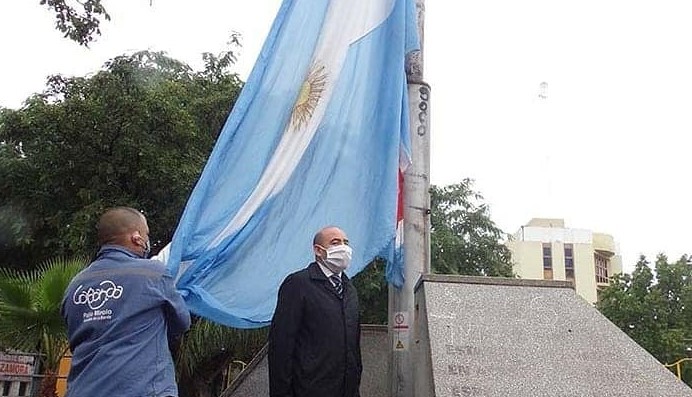 Emotivo acto en La Banda por el Bicentenario de la Autonomía Provincial