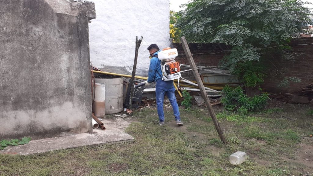 Fuerte trabajo contra el dengue en los barrios de Quimilí