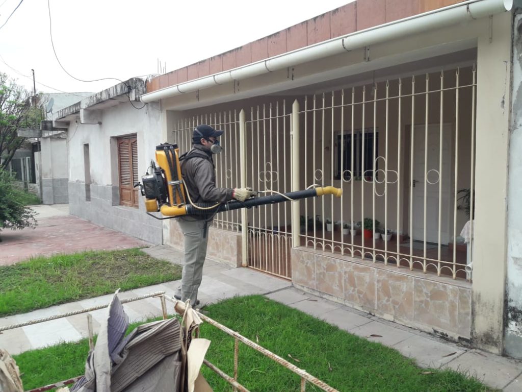 Clodomira: gran despliegue de maquinaria y personal para la lucha contra el dengue Clodomira: gran despliegue de maquinaria y personal para la lucha contra el dengue