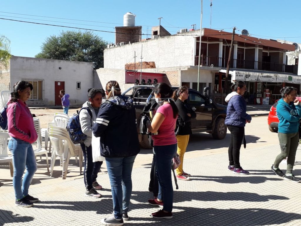 Intenso operativo en la zona bancaria de Nueva Esperanza