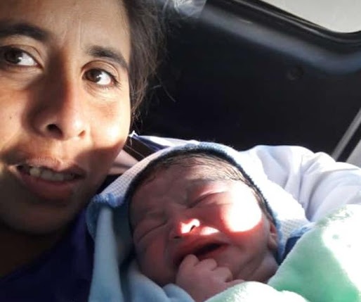 Camino a Telares: Un changuito nació en medio de la ruta N°92