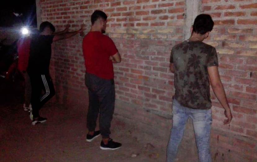 Llegó de Tucumán, debía quedarse aislado y salió de parranda