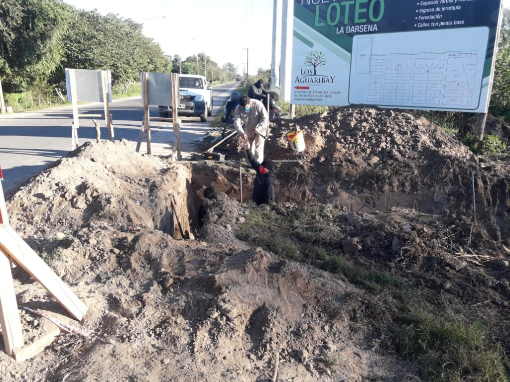 La ampliación de la red de agua potable para La Dársena inició su última etapa