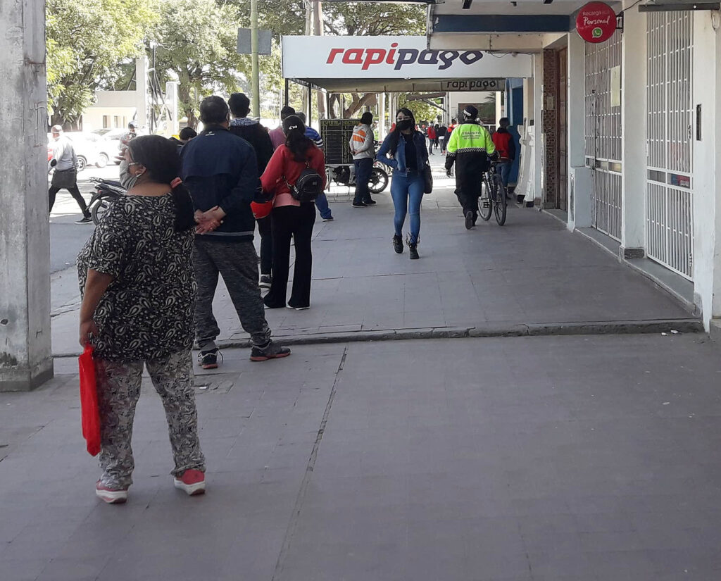 Piden a los comerciantes respetar los horarios y protocolos