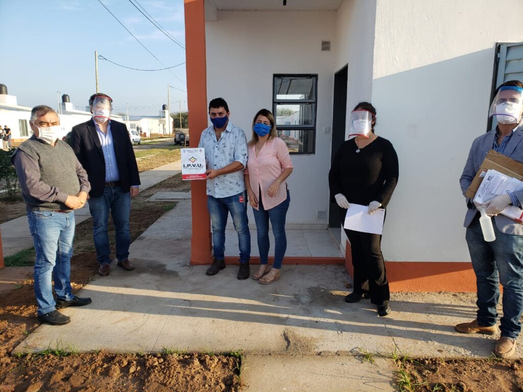 Cuarenta familias de Pozo Hondo cumplieron el sueño de la casa propia