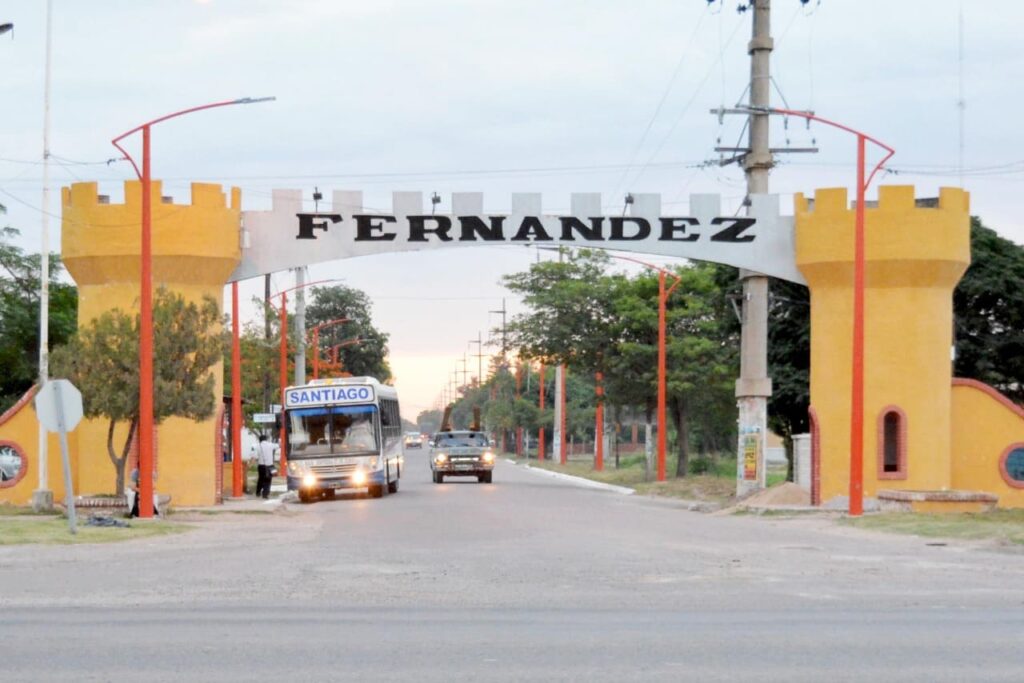 Los colectivos de Fernández no ingresarán a La Banda hasta nuevo aviso Los colectivos de Fernández no ingresarán a La Banda hasta nuevo aviso