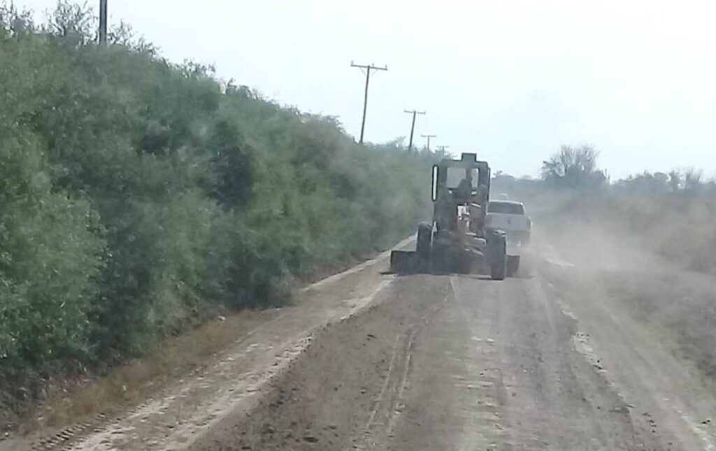 Se puso en marcha un plan de mejoramiento de caminos en Cañada Escobar Se puso en marcha un plan de mejoramiento de caminos en Cañada Escobar