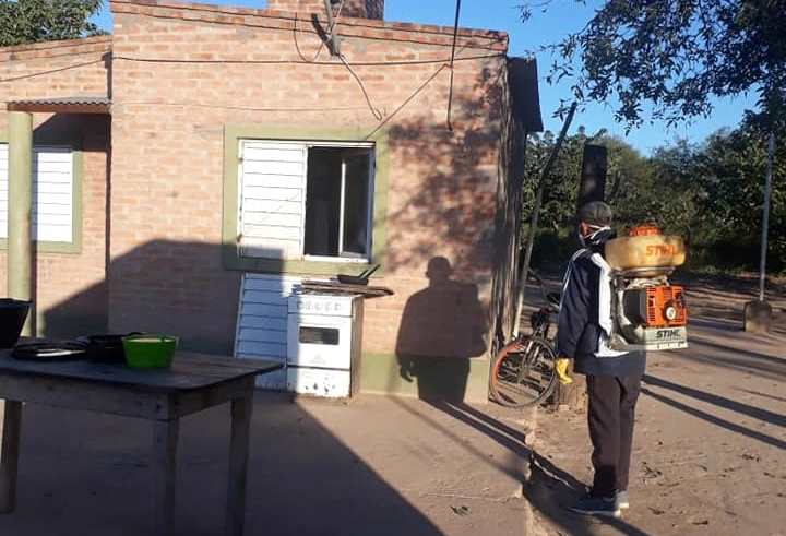 La campaña contra el dengue no se detiene en Campo Gallo