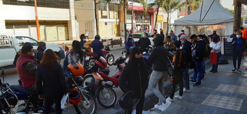 Cuarentena en Santiago: calles colmadas, demorados y secuestro de vehículos Cuarentena en Santiago: calles colmadas, demorados y secuestro de vehículos