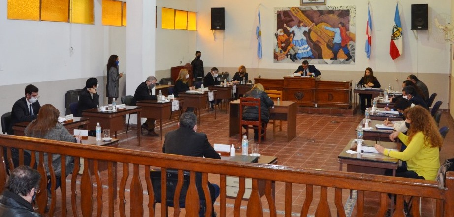Los concejales bandeños volvieron a sesionar en el recinto Los concejales bandeños volvieron a sesionar en el recinto