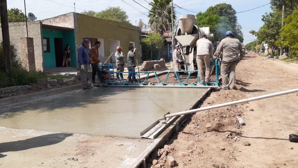Quimilí: avanza el proyecto de repavimentación en diversos puntos de la ciudad
