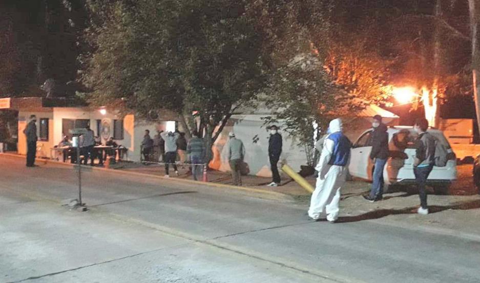 Aislaron a un policía y a su familia en Las Termas