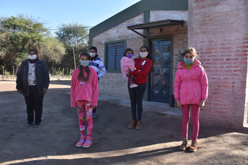 Más de 20 familias frienses accedieron a viviendas sociales Más de 20 familias frienses accedieron a viviendas sociales