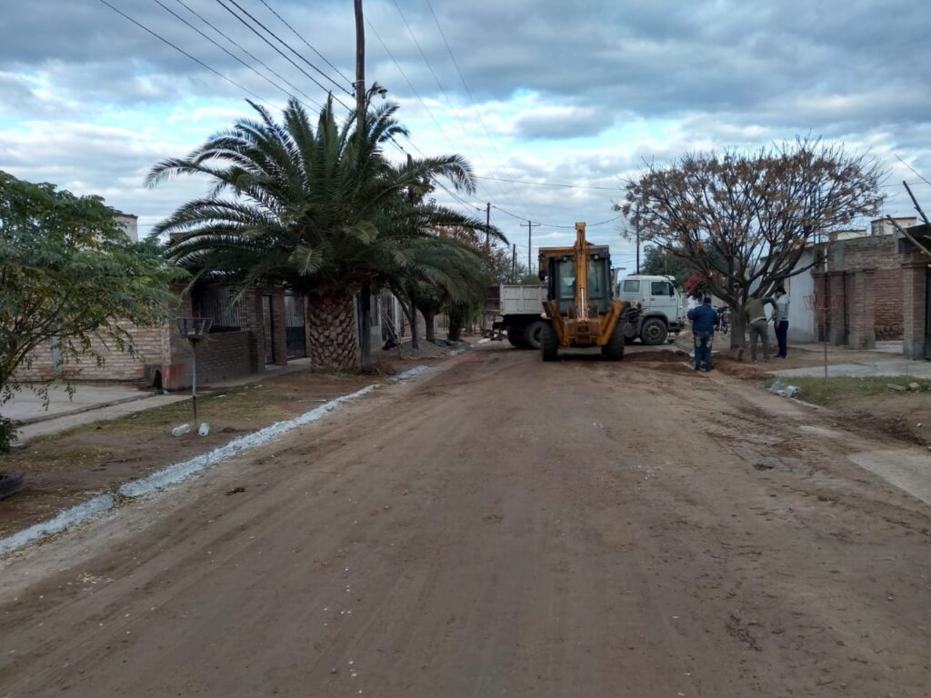 Continúan los trabajos de limpieza en los barrios de Clodomira