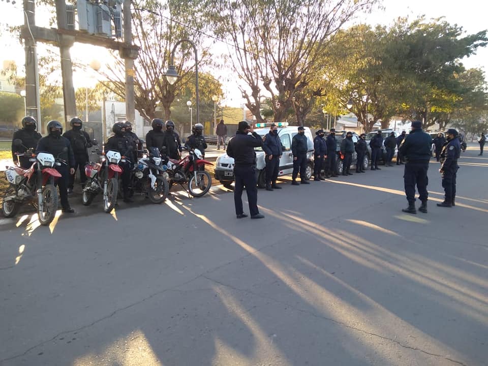 Fuerte presencia policial en las calles bandeñas
