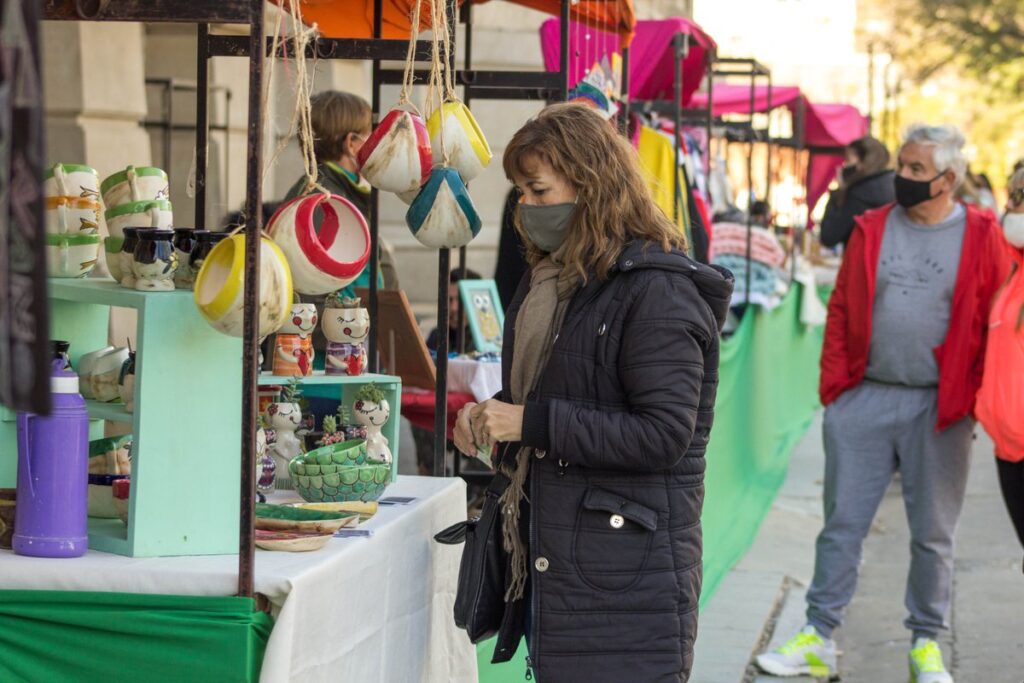 Las Termas organizó una feria para ayudar a los emprendedores de la zona