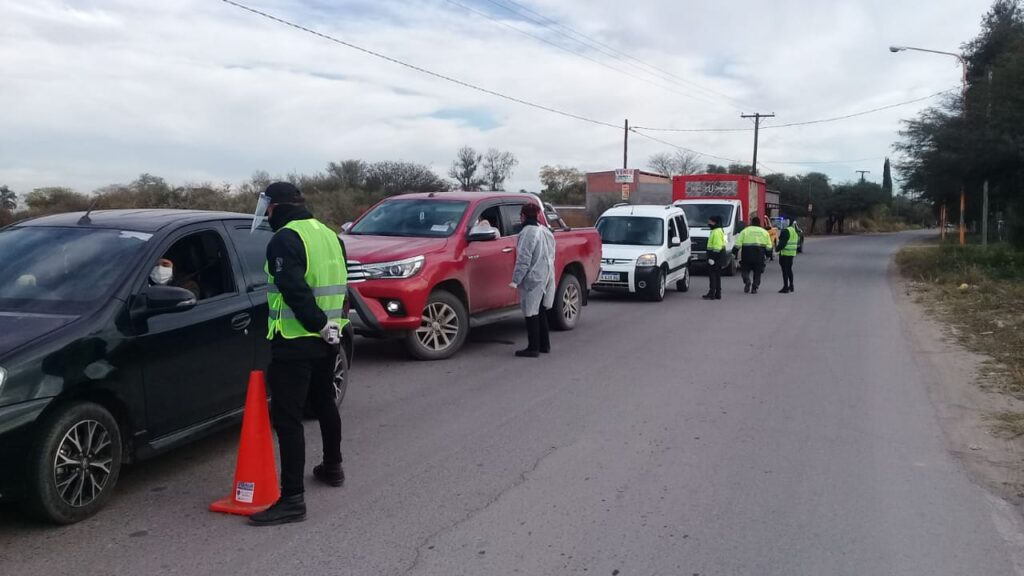 Se amplió el horario de los controles en los accesos a La Banda
