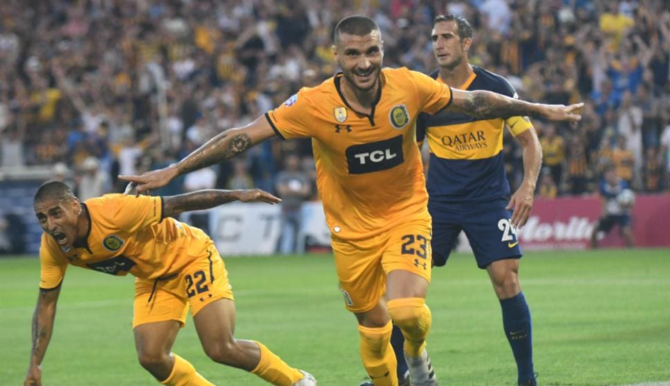 Sebastián Ribas lleva sus goles al Ferro