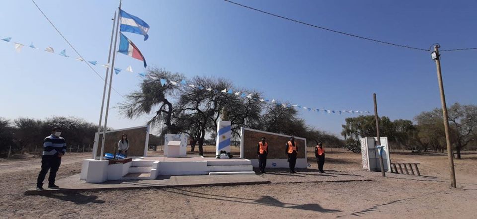 Manogasta homenajeó la figura del “Padre de la Patria” Manogasta homenajeó la figura del “Padre de la Patria”