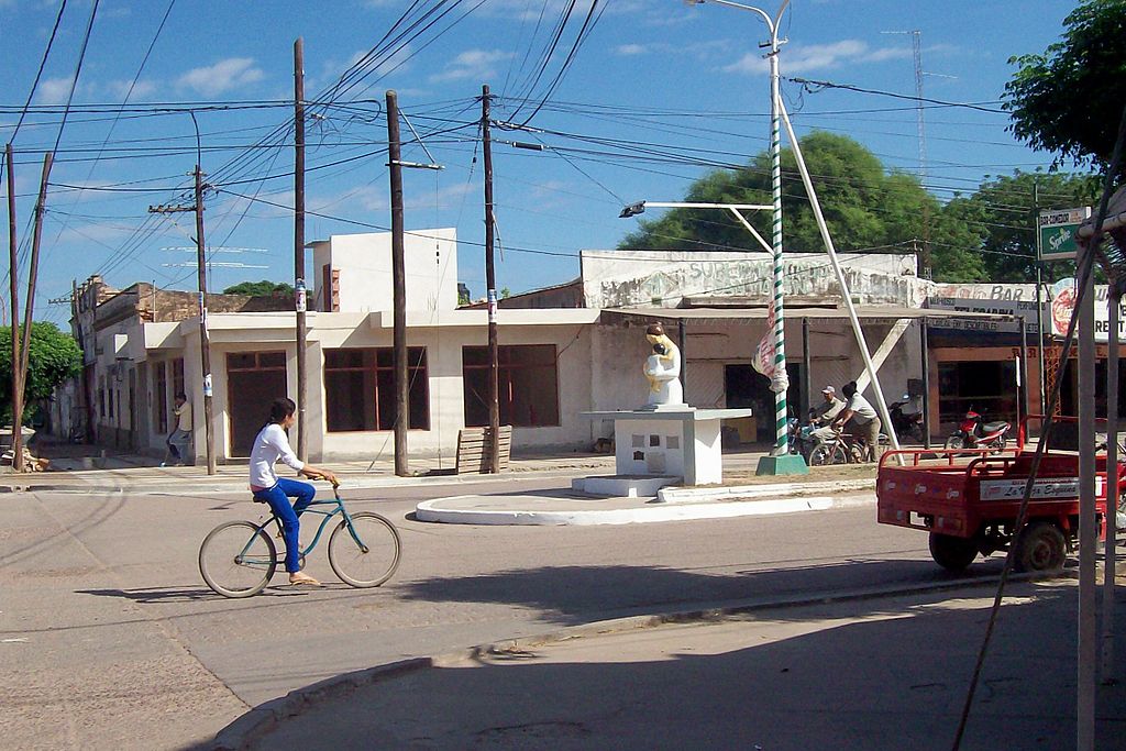 Restringen el acceso a la ciudad de Tintina Restringen el acceso a la ciudad de Tintina