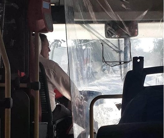 Denuncian a un chofer de colectivos por no usar tapabocas mientras conducía