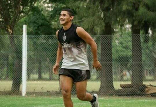 Un jugador del Ferro es el primer futbolista santiagueño con covid Un jugador del Ferro es el primer futbolista santiagueño con covid