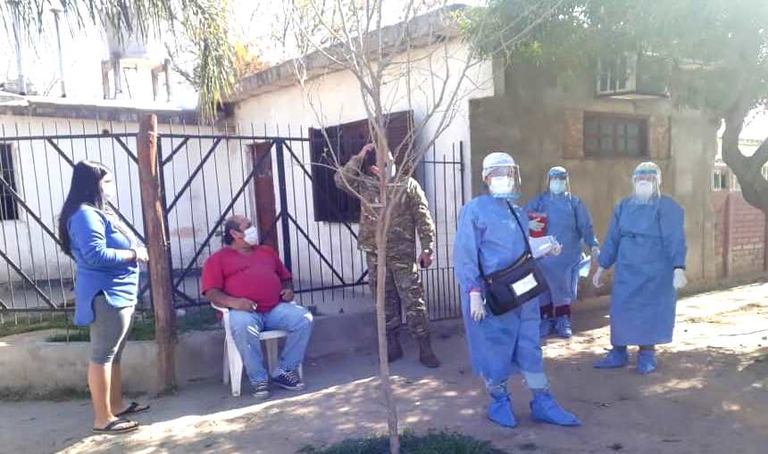 Testearon a 150 vecinos de dos barrios capitalinos Testearon a 150 vecinos de dos barrios capitalinos