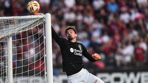 El arquero Fernando Pellegrino es refuerzo de Mitre El arquero Fernando Pellegrino es refuerzo de Mitre