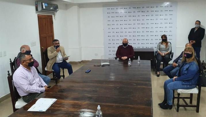 Reforzarán la aplicación de los protocolos en los comercios bandeños