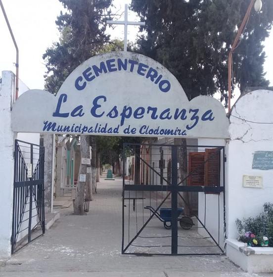 Clodomira: Este domingo diagramarán un operativo especial en el cementerio Clodomira: Este domingo diagramarán un operativo especial en el cementerio