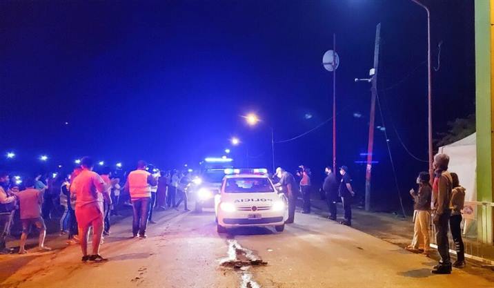 Clodomirenses despidieron a los policías tras el fin del aislamiento prevetivo