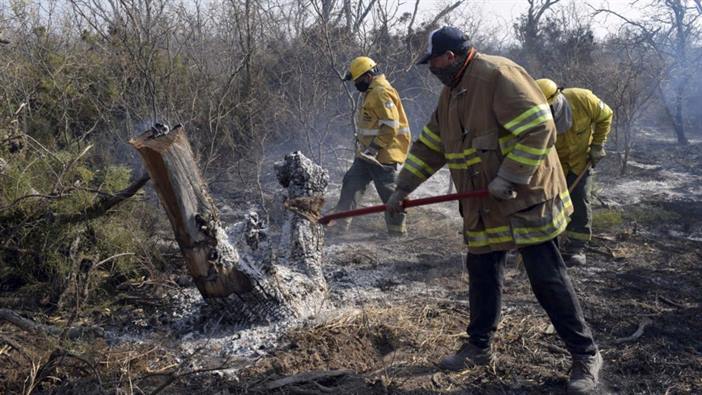 Santiago enfrenta “una de las temporadas más críticas” de incendios Santiago enfrenta “una de las temporadas más críticas” de incendios