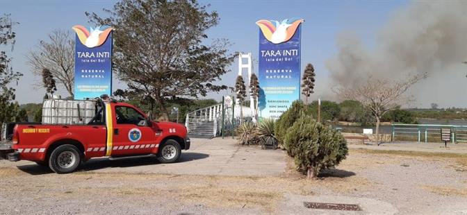 Prenden fuego y matan animales en la Isla Tara Inti Prenden fuego y matan animales en la Isla Tara Inti