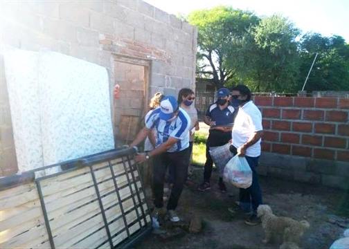 Asisten a familias de Nueva Esperanza damnificadas por la tormenta Asisten a familias de Nueva Esperanza damnificadas por la tormenta