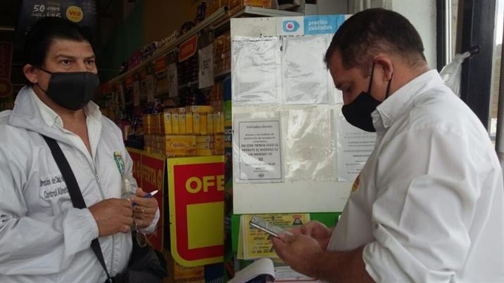 Covid 19: Cierre preventivo de un supermercado bandeño
