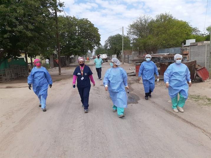 Intensifican los operativos contra el dengue en distintos barrios de la ciudad Capital