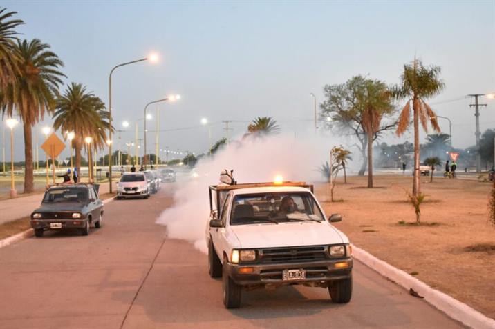 Fumigación intensiva en todo el parque Aguirre Fumigación intensiva en todo el parque Aguirre
