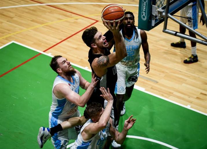 Olímpico ganó otra vez con amplitud Olímpico ganó otra vez con amplitud