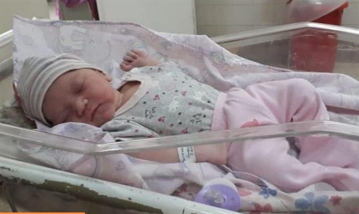 Asisten un nuevo parto de una joven madre con coronavirus