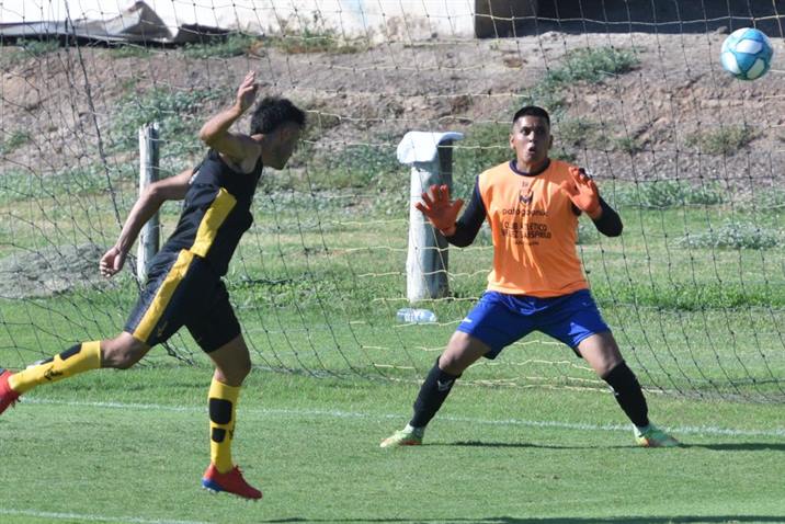 Mitre ganó el último amistoso antes de la vuelta de la Primera Nacional Mitre ganó el último amistoso antes de la vuelta de la Primera Nacional