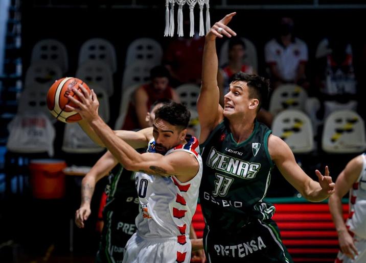 Quimsa superó con comodidad a Atenas