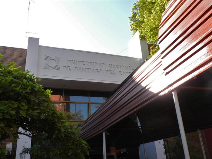 Los estudiantes volverán a tener clases presenciales en la universidad Los estudiantes volverán a tener clases presenciales en la universidad