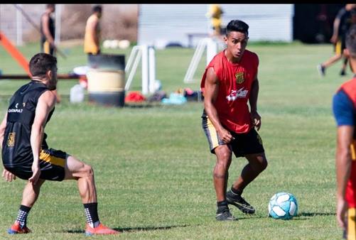 Mitre entrenó con la mente puesta en Guillermo Brown