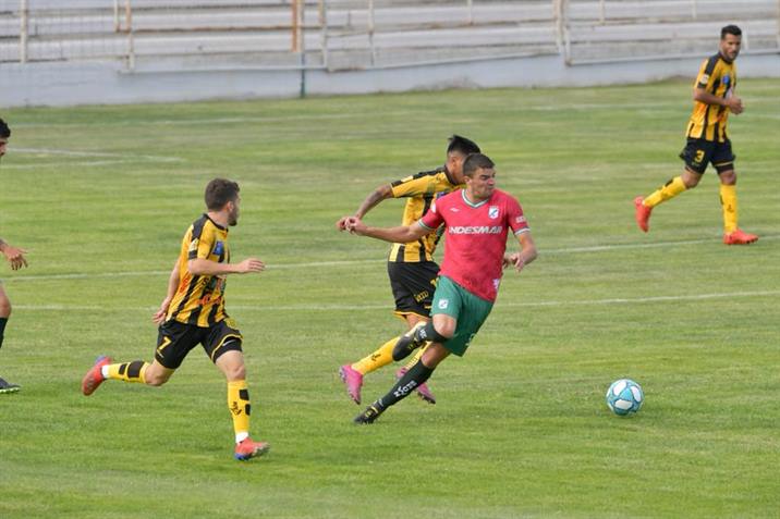 Dura derrota de Mitre ante Guillermo Brown de Puerto Madryn Dura derrota de Mitre ante Guillermo Brown de Puerto Madryn