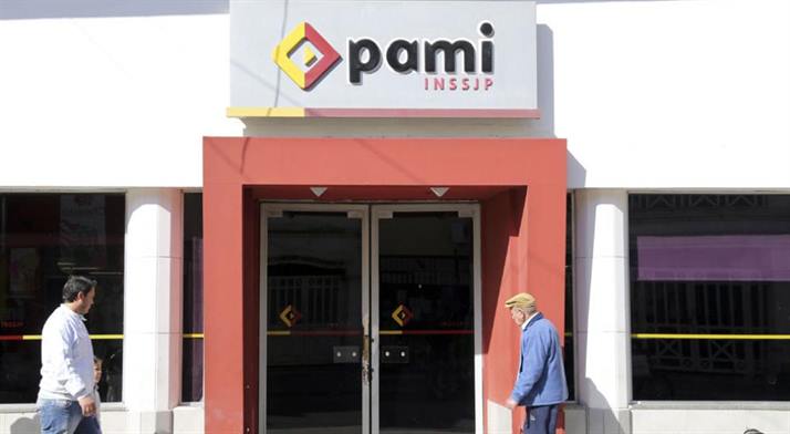 Garantizan el servicio de diálisis para afiliados del Pami