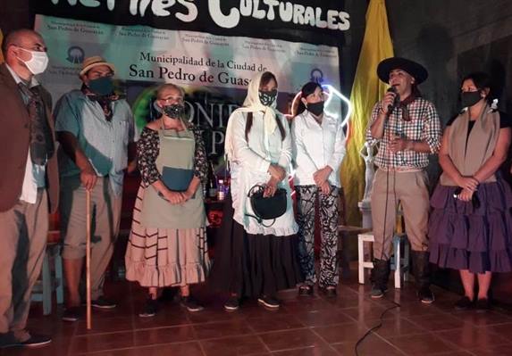 San Pedro: Padres y docentes protagonizaron obras de teatro San Pedro: Padres y docentes protagonizaron obras de teatro